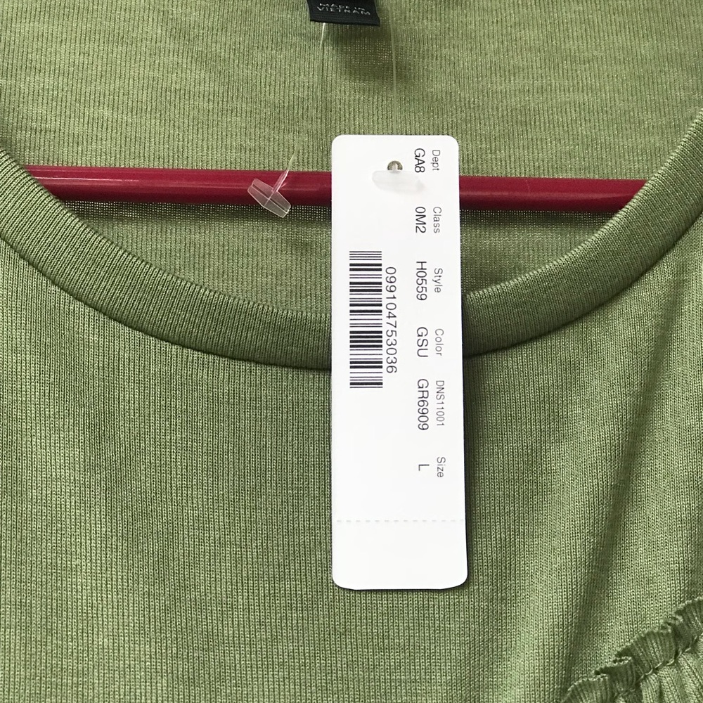 NWT J. Crew Green Drapey Ruffle Tank Top - Picture 6 of 6